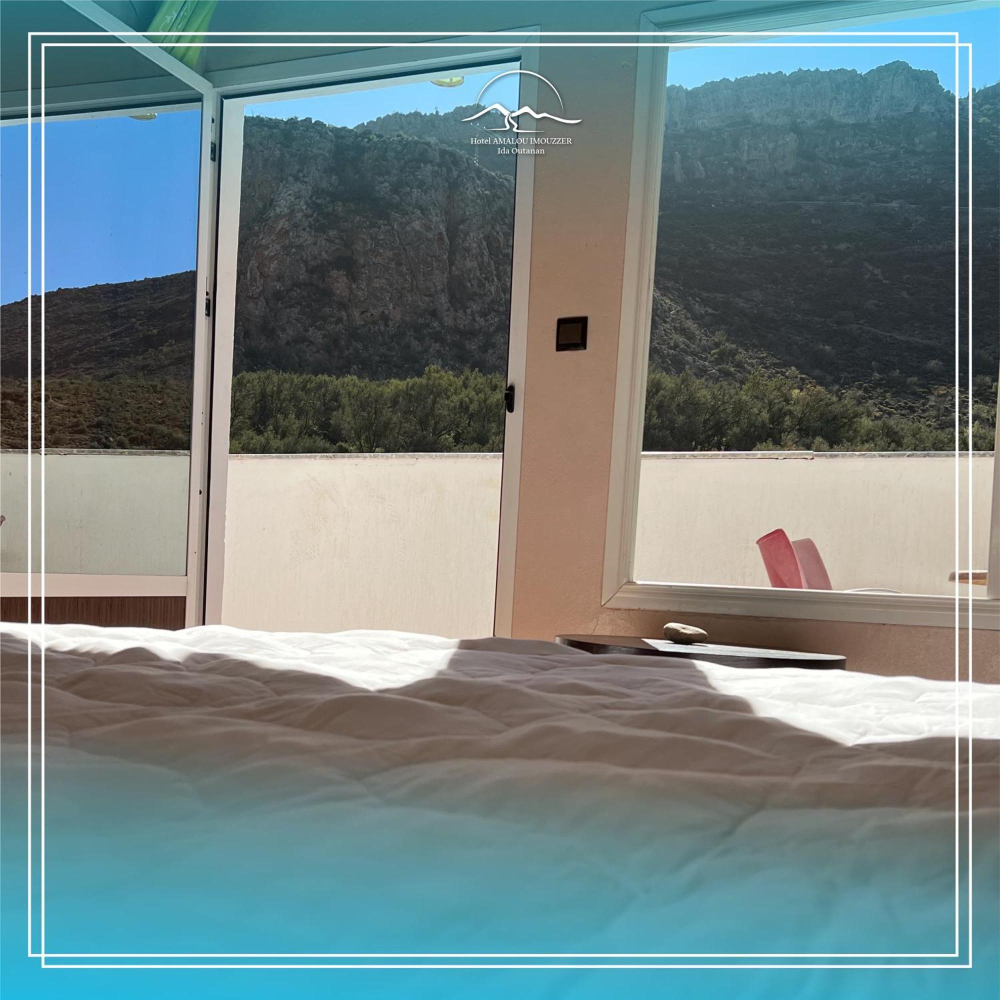 Hotel Amalou Imouzzer Ida Ou Tanane ภายนอก รูปภาพ